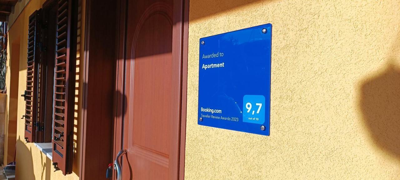 Apartment Materdomini Екстериор снимка